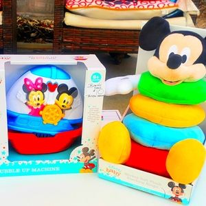 Mickey Mouse and Minnie Mouse bundle 🤩